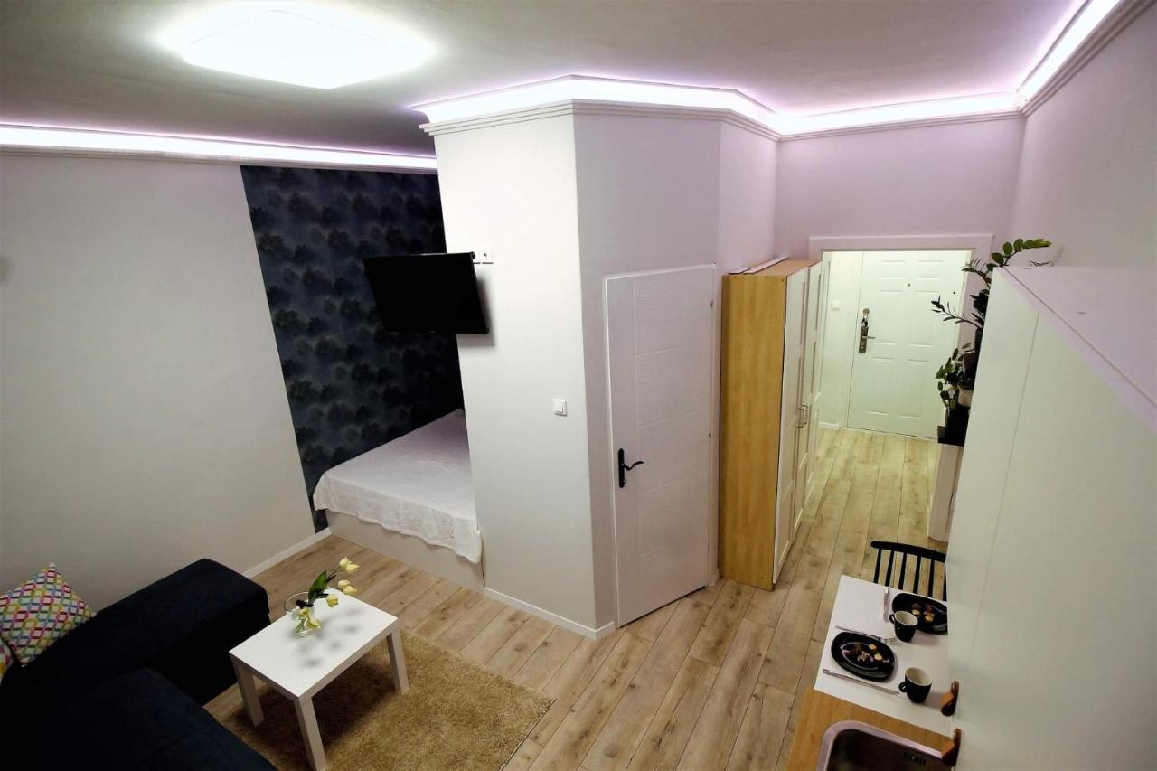 Viktória stúdióapartman Győr Exterior foto